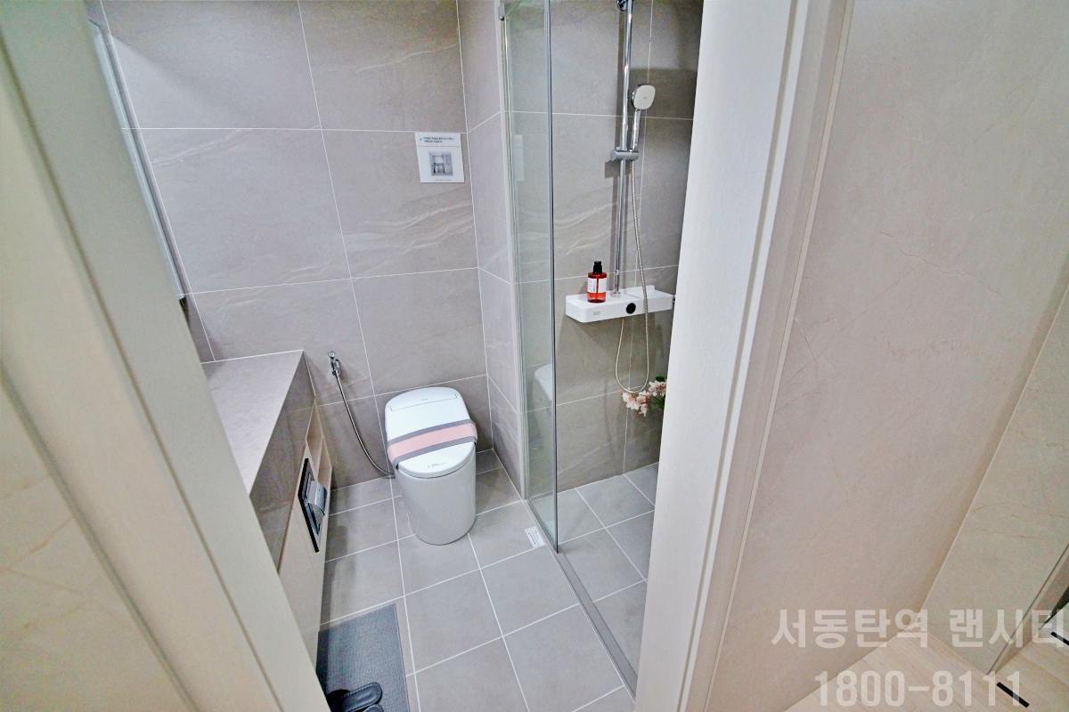  �����Ǿ� ����ź�� ����Ƽ �ΰ��Ӵ�  ���ֺ��� 45-57